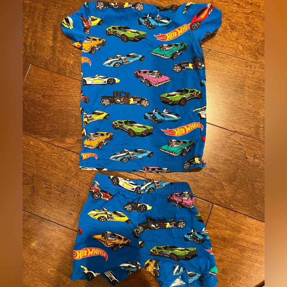 Posh peanut Hot Wheels short sleeve pjs 12-18mon